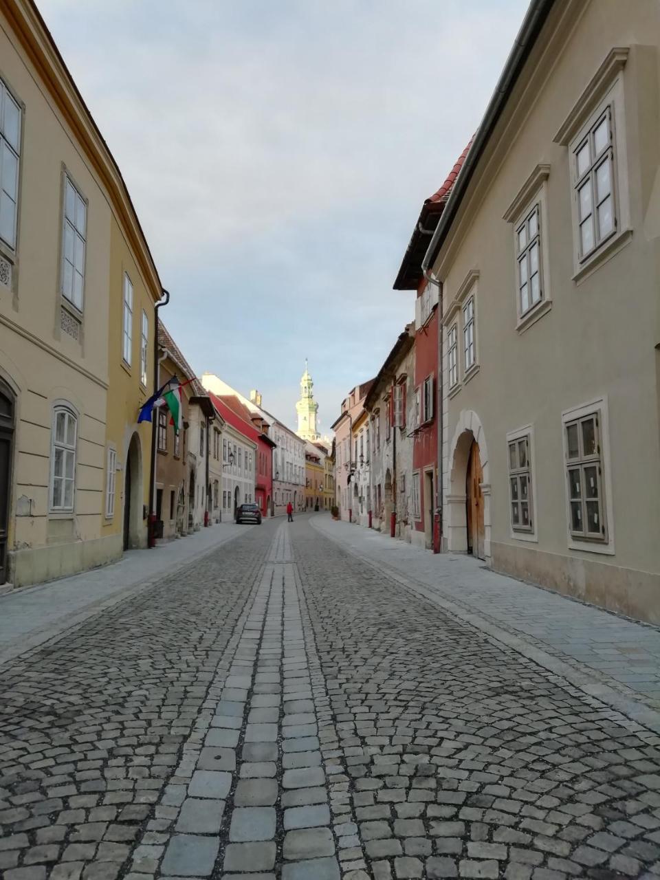 Apartamento Füredi Ház apartman Sopron Exterior foto